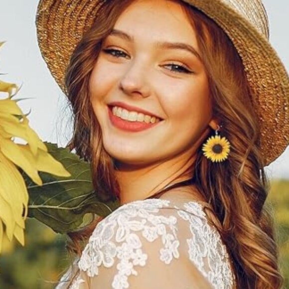 Jewelry - Charming Sunflower Drop Earrings